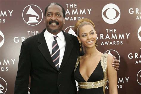 beyonce knowles father breast cancer